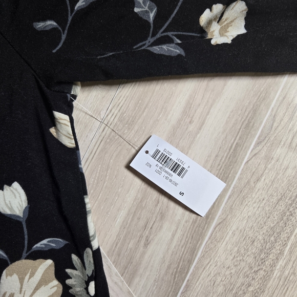 Old Navy Floral Swing Dress Womens Soft Jersey Long Sleeve Black Midi Small - Picture 10 of 12